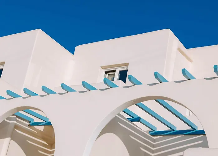 Hotiday Collection - Naxos ホテル 4*