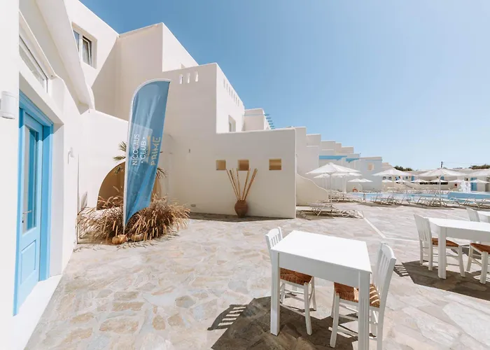 ホテル Hotiday Collection - Naxos ステリダ