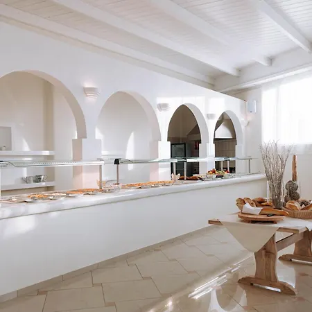 Hotiday Collection - Naxos 4* Stelida (Naxos)
