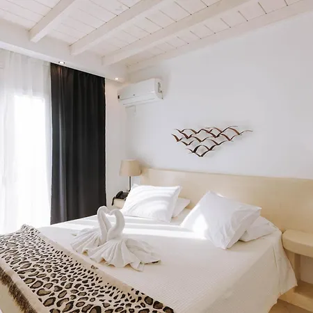 Hotel Hotiday Collection - Naxos 4*