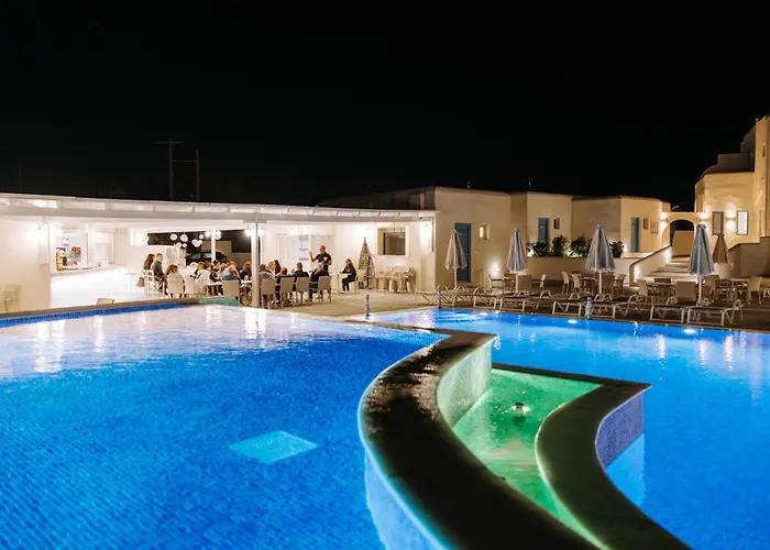 Hotiday Collection - Naxos Hotell 4*